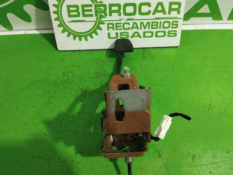 Foto 3ª: Pedal Embrague Kia Carnival 2.9 CRDI CAT 185CV [J3] (2006)