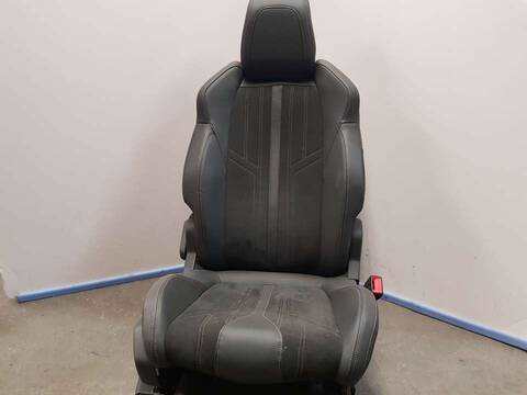 Asiento Delantero Derecho Peugeot 5008 GT LINE 1.5 HDI 130 CV 131CV 96KW