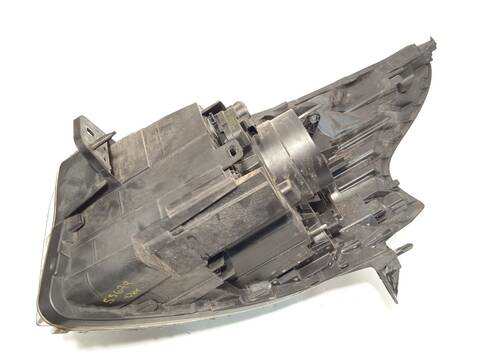 Foto 4ª: Faro Derecho Renault Trafic 2.0 DCI 145 FGML) 145CV 107KW FURGONETA [M9R710] (2021)