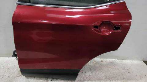 Foto 3ª: Puerta Trasera Izquierda Nissan Qashqai 1.5 DCI 116CV [K9K 872] (2013)