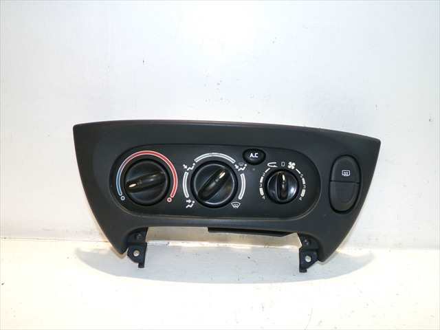 Mando Calefacción A. A. Renault Megane 1.9 DTI 1999-2002