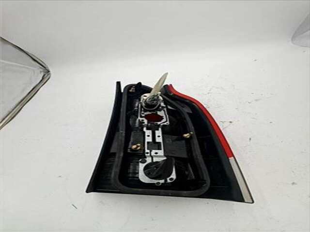 Foto 3ª: Piloto Trasero Izquierdo Volvo V70 2.4 D [2.4 LTR. - 120 KW DIESEL CAT] [D5244T]