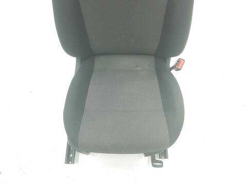 Foto 3ª: Asiento Delantero Derecho Volkswagen Caddy 1.4 TGI 110CV [CPWA] (2015)
