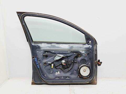 Foto 3ª: Puerta Delantera Izquierda Volkswagen Passat BLUEMOTION BERLINA 110CV 81KW [CBD] (2009)
