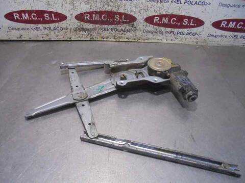 Foto 3ª: Elevalunas Manual Trasero Derecho Jeep Grand Cherokee 2.5 TD CANYON 116CV 85KW [M51] (1995)
