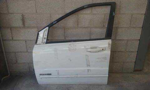 Puerta Delantera Izquierda Ssangyong Kyron 200 XDI LIMITED 141CV 104KW