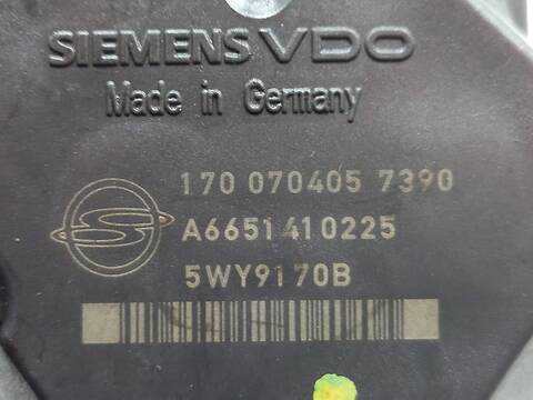 Foto 2ª: Caja Mariposa Ssangyong Rexton D27DT (2007)