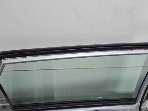 Foto 2ª: Puerta Trasera Izquierda Hyundai i30 1.6 CRDI CAT 90CV 66KW (2011)