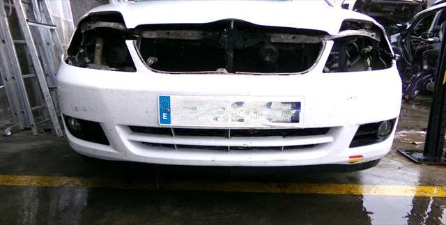 Paragolpes Delantero Toyota Corolla 1.4 D RANCHERA, 2004-2007