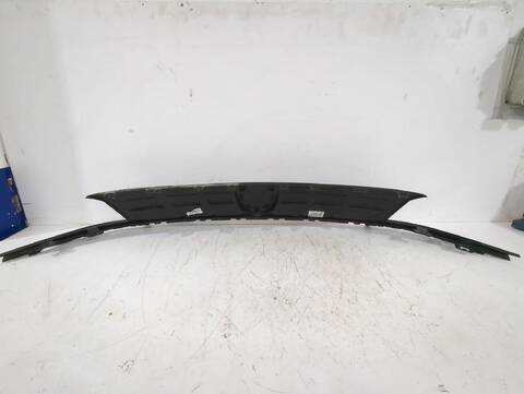 Foto 3ª: Rejilla Delantera Peugeot Rifter 1.5 BLUEHDI 100 102CV [YHT (DV5RCF) YHY (DV5RD)] (2018)