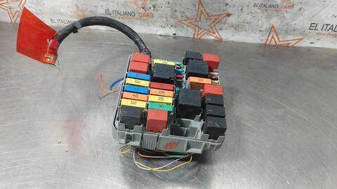 Caja Reles Fusibles Fiat Doblo ACTIVE 90CV 66KW