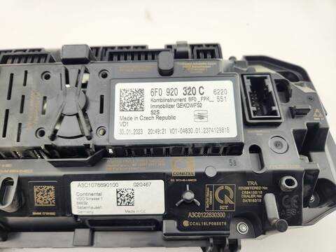 Foto 3ª: Cuadro de Instrumentos Seat Ibiza FR XM 110CV 81KW [DLAA] (2023)