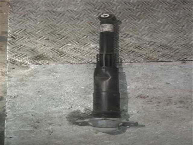 Foto 3ª: Amortiguador Trasero Izquierdo Seat Leon STYLE 115CV 85KW [DDY] (2017)