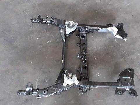 Foto 3ª: Puente Delantero Mercedes Clase V 200 2.1 CDI CAT 136CV 100KW (2014)