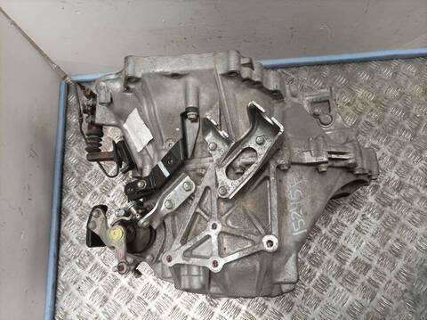 Foto 3ª: Caja Cambios Toyota Auris ACTIVE 124CV 91KW [1AD] (2013)