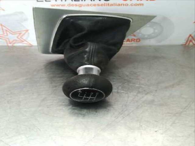Foto 2ª: Palanca de Cambio Audi A4 2.0 TDI AVANT 140CV 103KW [BLB] (2005)