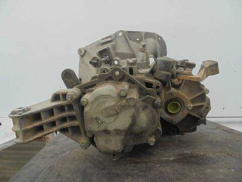 Foto 2ª: Caja Cambios Alfa Romeo 147 1.6 16V CAT 105CV 77KW [AR37203] (2003)