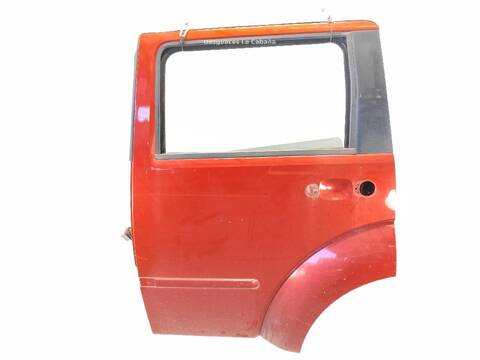 Foto 2ª: Puerta Trasera Izquierda Dodge Nitro 2.8 CRD 4WD (2006)