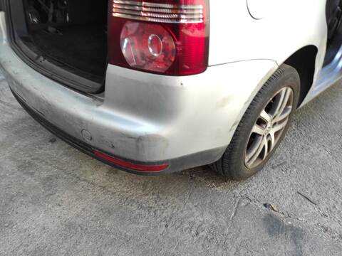 Foto 3ª: Paragolpes Trasero Volkswagen Touran BKD (2007)