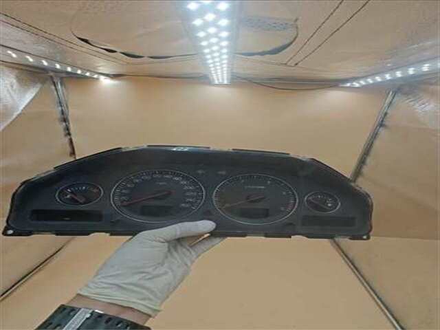 Foto 2ª: Cuadro de Instrumentos Volvo S60 2.4 D [2.4 LTR. - 96 KW DIESEL]