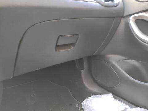 Guantera Opel Astra LE2