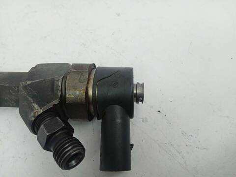 Foto 3ª: Inyectores Mercedes Clase E 180 270 CDI 210.016) BERLINA 170CV 125KW [612961] (2000)