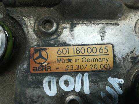 Foto 3ª: Radiador Aceite Mercedes Vito 79CV 58KW CAJA CERRADA