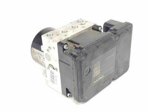 Foto 3ª: Abs Volvo V40 INSCRIPTION [D4204T8] (2016)