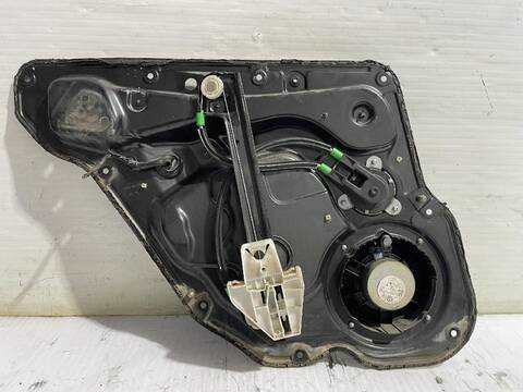 Foto 3ª: Elevalunas Manual Trasero Derecho Seat Leon STELLA 75CV [AXP] (1999)