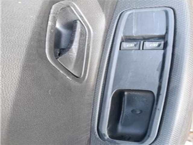Botonera Elevalunas Dacia Sandero 1.0 TCE 90 91CV 67KW