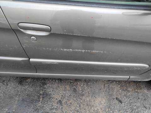 Foto 2ª: Puerta Delantera Derecha Citroen Xsara 9HX PICASSO (2008)