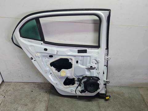 Foto 2ª: Puerta Trasera Izquierda Renault Megane GT-LINE BERLINA 110CV 81KW IV BERLINA 5P [K9KG6] (2017)