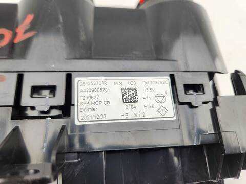 Foto 4ª: Mando Calefacción A. A. Mercedes Citan 110 CDI STANDARD 420.723) 95CV 70KW [K9K U8] (2022)