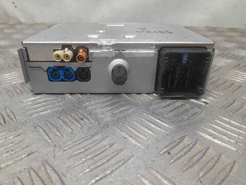 Foto 2ª: Sistema Audio Radio CD Peugeot 208 1.5 BLUEHDI 100 102CV 75KW [YH01] (2023)