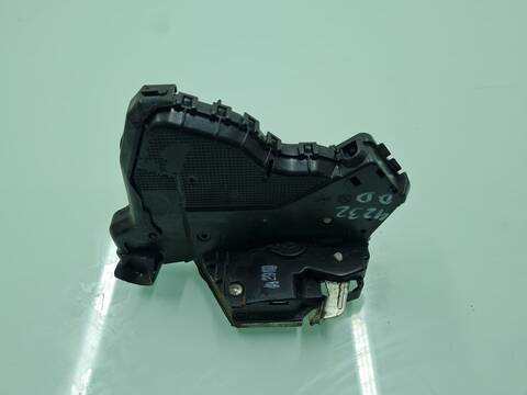Cerradura Puerta Delantera Derecha Toyota Verso 2.0 D-4D CAT 126CV 93KW