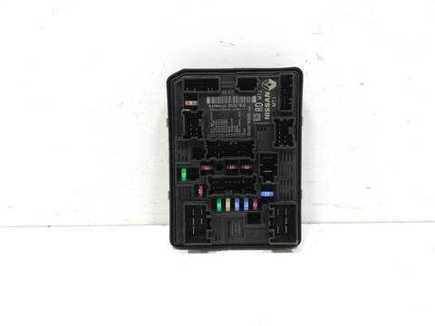 Caja Reles Fusibles Dacia Sandero H4DF4