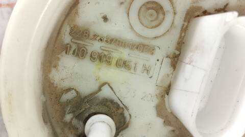 Foto 4ª: Aforador Volkswagen Golf BASICO BERLINA 105CV 77KW (1999)