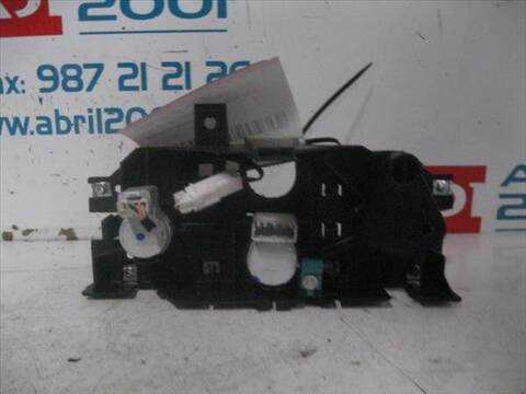 Foto 2ª: Mando Calefacción A. A. Iveco Daily 35C15 V 35C15 V/P 146CV 107KW FAMILIAR FURGON (2012)