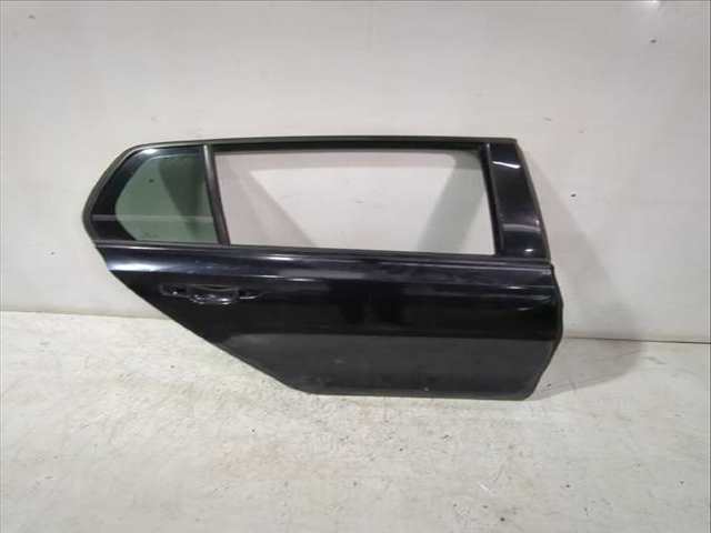 Foto 2ª: Puerta Trasera Derecha Volkswagen Golf 1.6 TDI 105CV [CAYC] (2009)