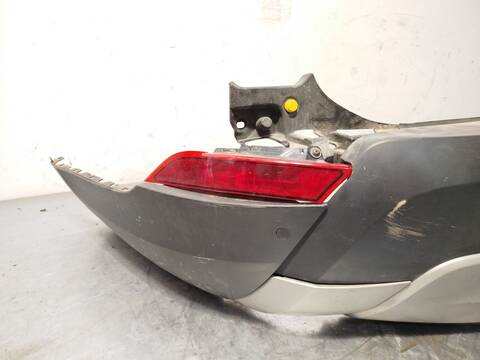 Foto 3ª: Paragolpes Trasero Land Rover Discovery 2.0 SD4 4X4 241CV 177KW [204DTA] (2017)