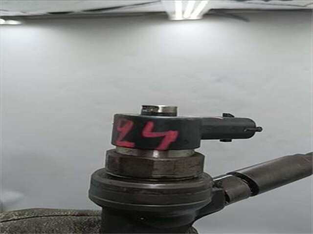 Foto 3ª: Inyectores Opel Astra 1.7 ELEGANCE [1.7 LTR. - 50 KW TURBODIESEL CAT (X 17 DTL - 2H8)]