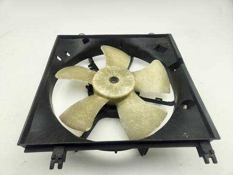 Foto 3ª: Electroventilador Toyota Rav4 2.0 D-4D EXECUTIVE 4X4 2003 ) 116CV 85KW [1CDFTV] (2005)