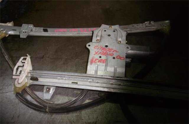 Foto 2ª: Elevalunas Eléctrico Delantero Derecho Citroen Xsara 2.0 HDI [RHY (DW10TD)]