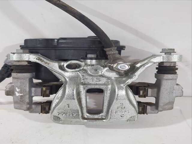 Foto 2ª: Pinza Freno Trasera Izquierdo Toyota Corolla 1.8 HYBRID ZWE211) 122CV [2ZR-FXE] (2019)