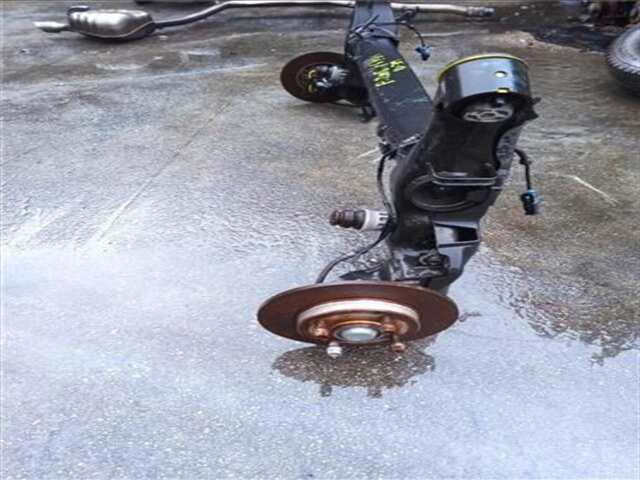 Foto 3ª: Puente Trasero Peugeot 2008 1.6 ACTIVE [1.6 LTR. - 68 KW 16V E-HDI FAP]