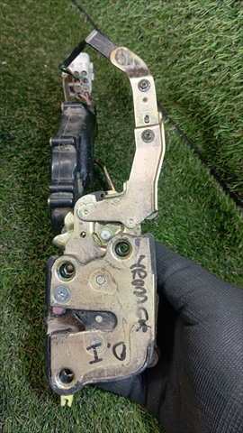 Foto 2ª: Cerradura Puerta Delantera Izquierda Toyota 4 Runner 3.0 T DIESEL (1993)