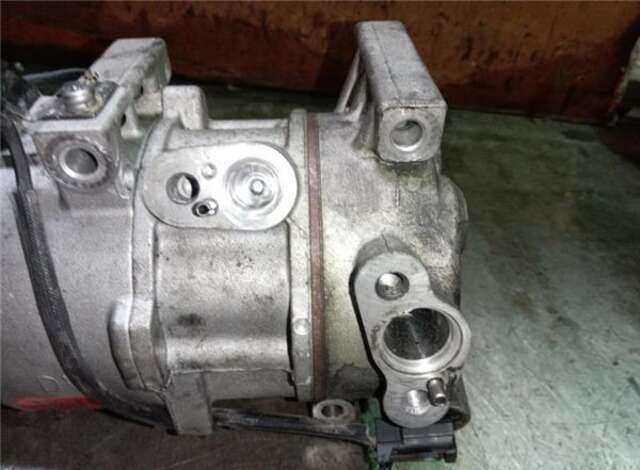 Foto 3ª: Compresor Aire Acondicionado Kia Stonic 1.6 BUSINESS [1.6 LTR. - 81 KW CRDI CAT] [D4FB]