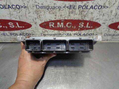 Foto 3ª: Centralita Motor ECU Renault Megane BERLINA 115CV 84KW III BERLINA 5 P [K9K 832] (2010)