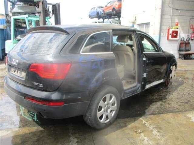 Foto 2ª: Paragolpes Trasero Audi Q7 3.0 TDI [3.0 LTR. - 171 KW V6 24V TDI] [BUG]