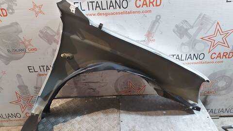 Foto 3ª: Aleta Delantera Izquierda Mitsubishi L200 2500 TD MAGNUM 4-PTAS.) 99CV 73KW [4D56] (2000)